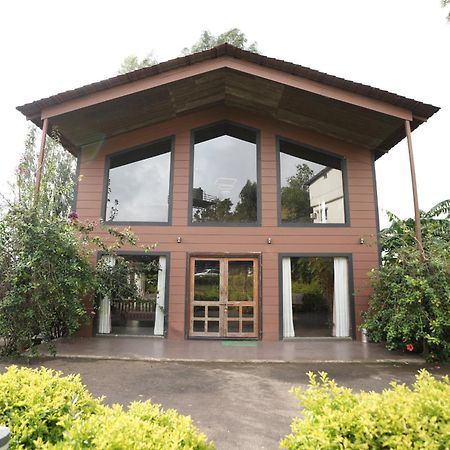Hotel Lotus Farms  Mahābaleshwar Exterior foto